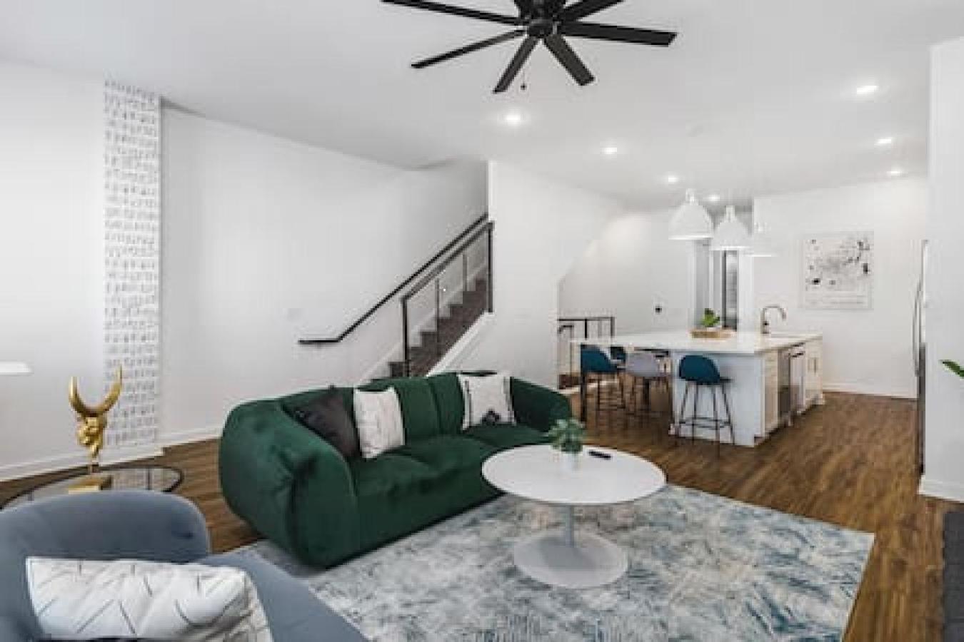 Spacious Home With Large Patio Rooftop Deck And Garage Nashville Dış mekan fotoğraf